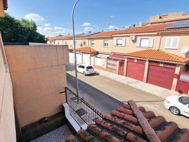 Villa en alquiler en Badajoz, Barriada de Llera