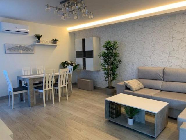 Villa en alquiler en Benalmádena