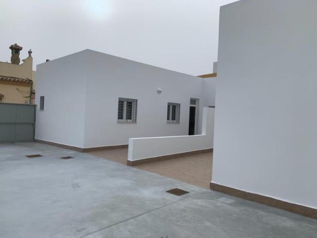 Chalet en alquiler en Chiclana De La Frontera, Cádiz