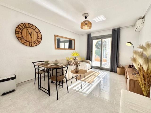 Chalet en alquiler en Rojales, Valencia