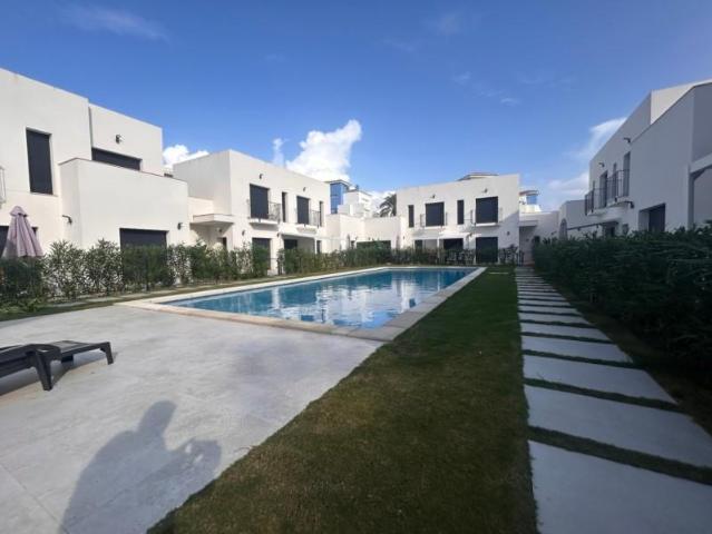 Villa en alquiler en Dénia, les Marines