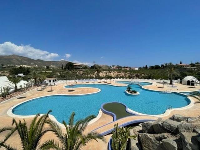 Chalet en alquiler en El Campello, Valencia