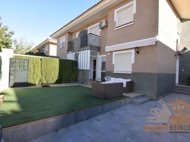 Chalet en alquiler en Vega Media del Segura, Murcia