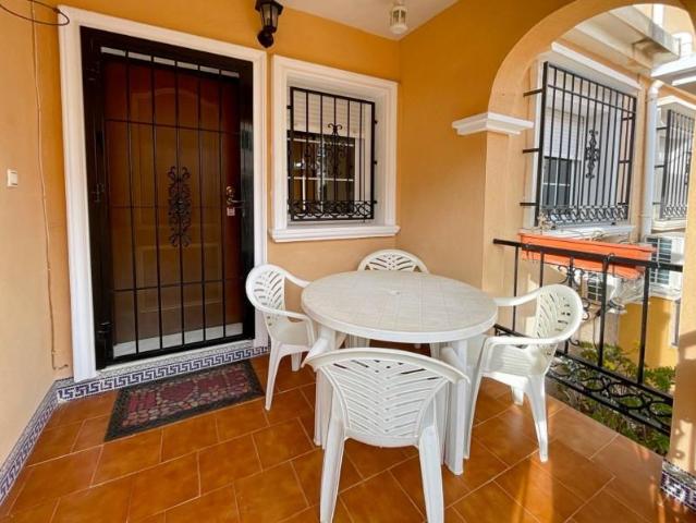 Villa en alquiler en Orihuela, Lagosol-Sector F-2