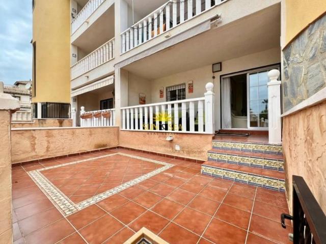 Chalet en alquiler en Sectores La Cuerda y Lomas de Cabo Roig, Orihuela