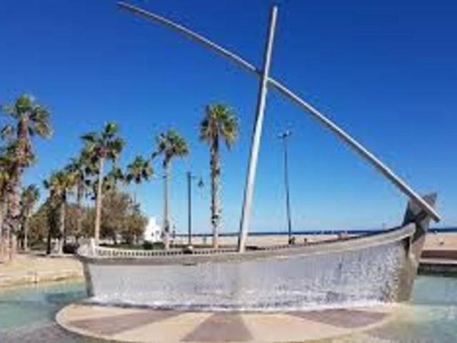 Villa en alquiler en Valencia, el Cabanyal - el Canyamelar