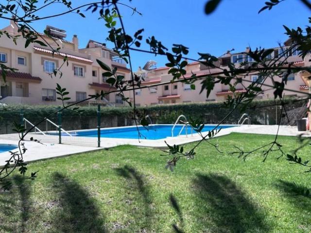 Villa en alquiler en Vélez-málaga