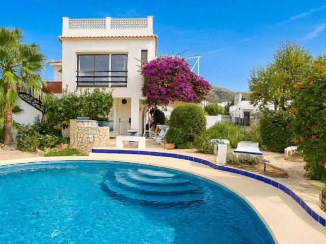 Bungalow en venta en la Marina Baixa, Valencia
