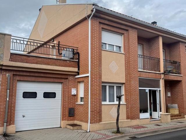 Chalet en venta en Cabezón De Pisuerga, Castilla y León