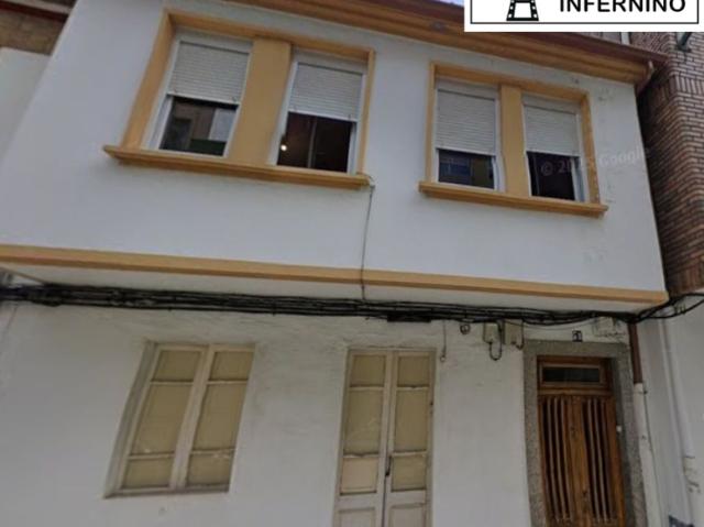 Chalet en venta en Ferrol