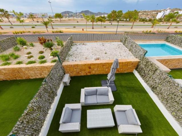 Chalet en venta en Urbanització Golf Badia, Finestrat