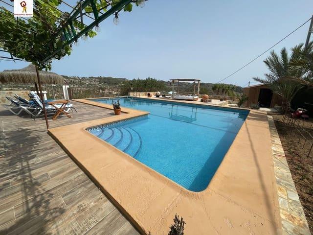 Villa en alquiler en Benissa