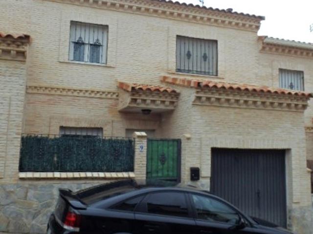 Chalet en venta en Méntrida, Toledo