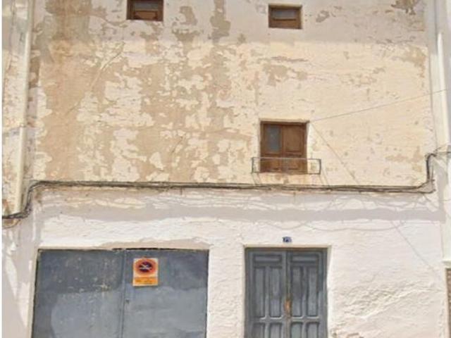 Casa en venta en Huelma, Andalucía