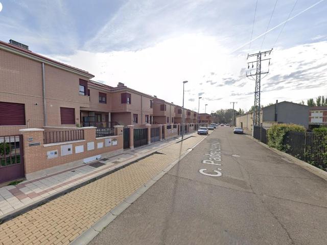 Casa en venta en Dueñas, Castilla y León