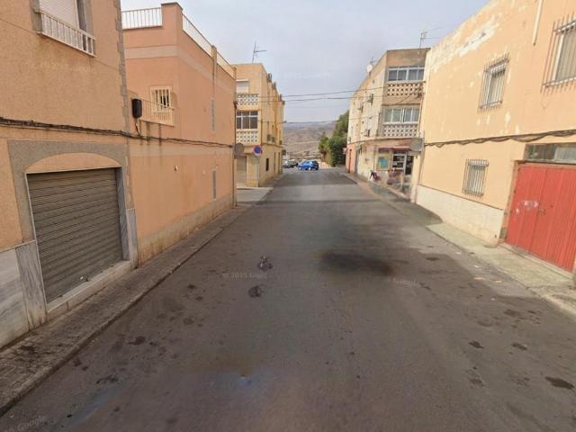 Casa en venta en San Luis, Almería
