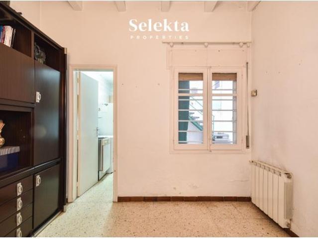 Casa en venta en Nou Barris, Barcelonès