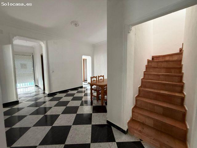 Casa en venta en Carrión De Los Céspedes, Andalucía