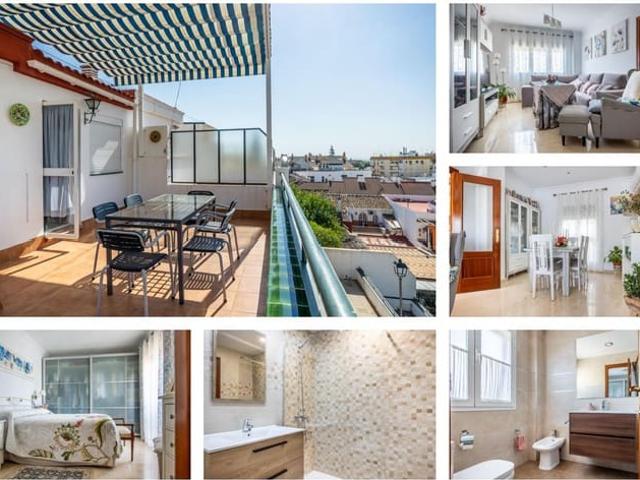 Villa en venta en Castilleja De La Cuesta