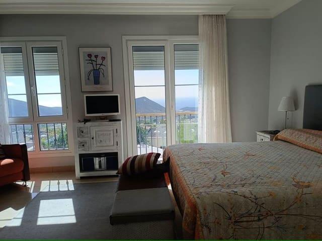 Chalet en venta en Los Cristianos, Arona