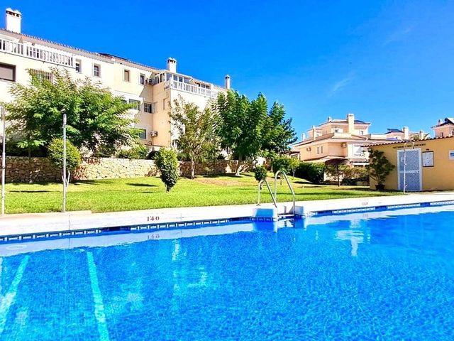 Chalet en venta en Urbanización Los Algarrobos, Vélez-Málaga