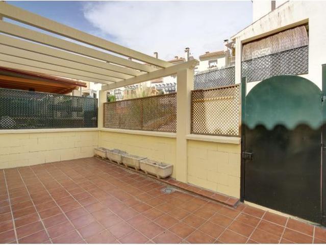Casa en venta en Huétor Vega, Los Almendros