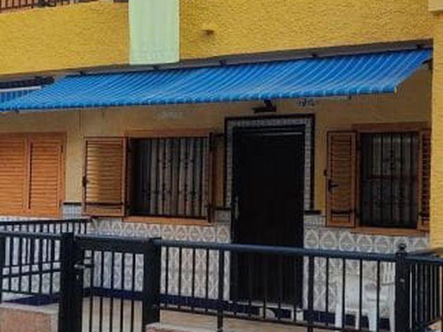 Chalet en venta en La Mata, el Baix Segura / La Vega Baja