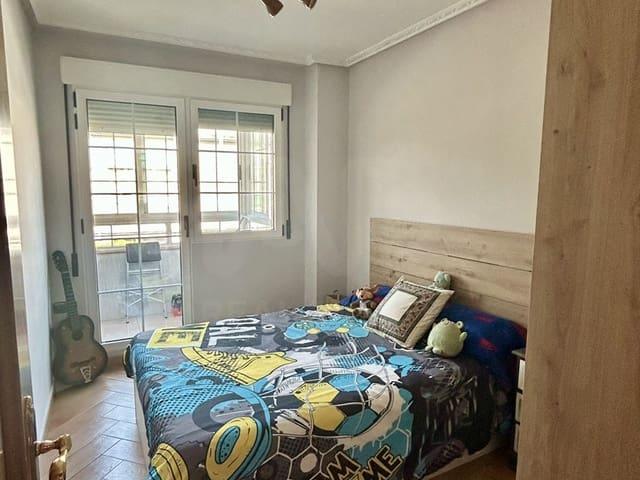 Chalet en venta en San Lorenzo - La Palomera - San Mamés, León