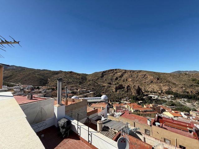 Chalet en venta en Macael, Almería