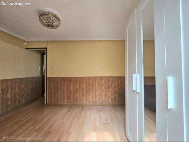 Casa en venta en Puente de Vallecas, Madrid