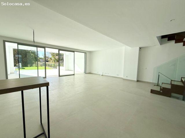 Casa en venta en Divina Pastora, Costa del Sol Occidental