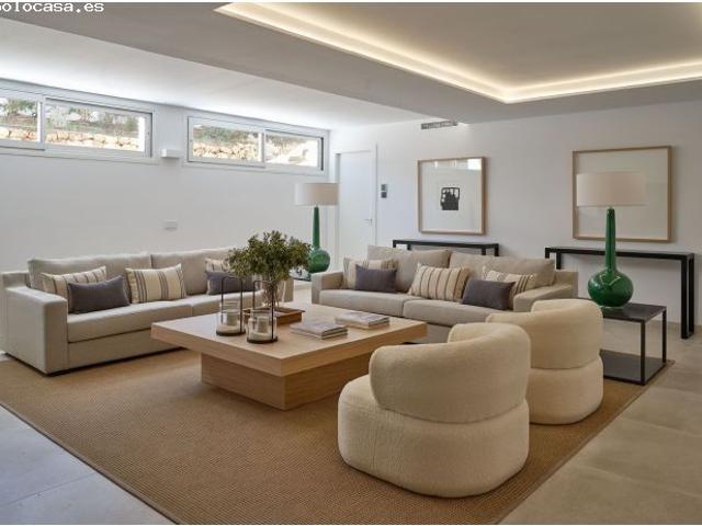 Casa en venta en Albamar, Costa del Sol Occidental