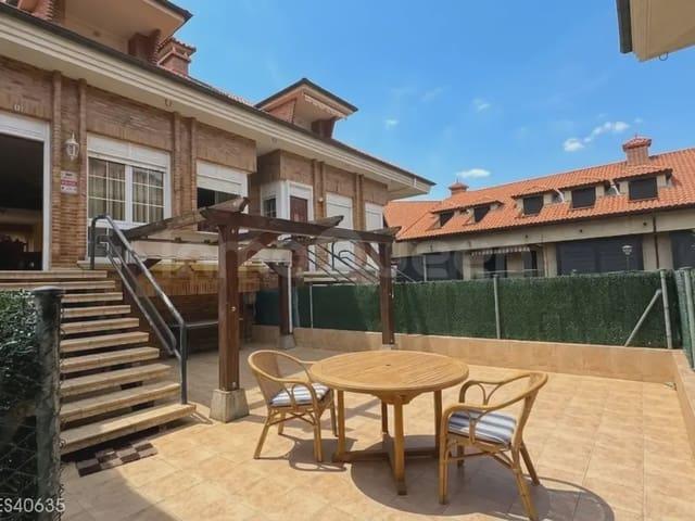 Chalet en venta en Noja, Cantabria