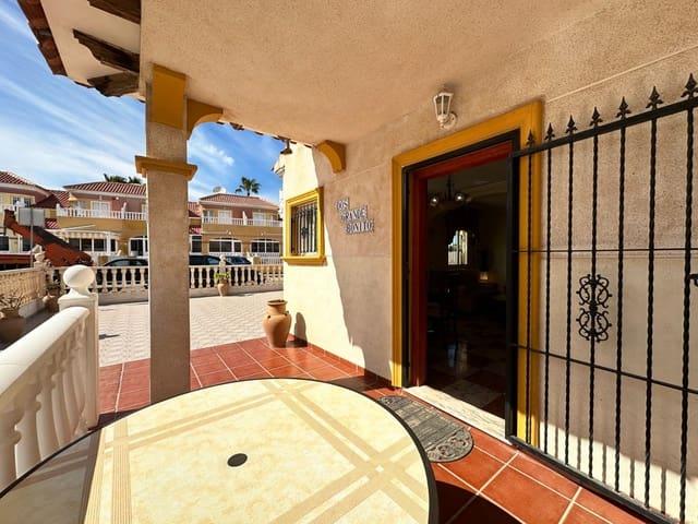 Chalet en venta en Urbanización La Zenia II, el Baix Segura / La Vega Baja