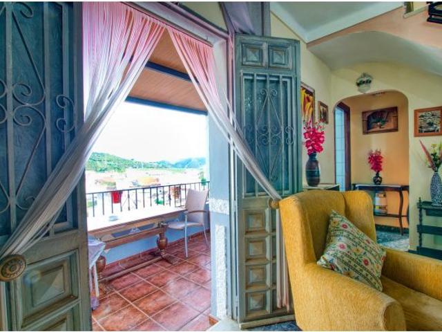 Casa en venta en La Axarquía, Andalucía