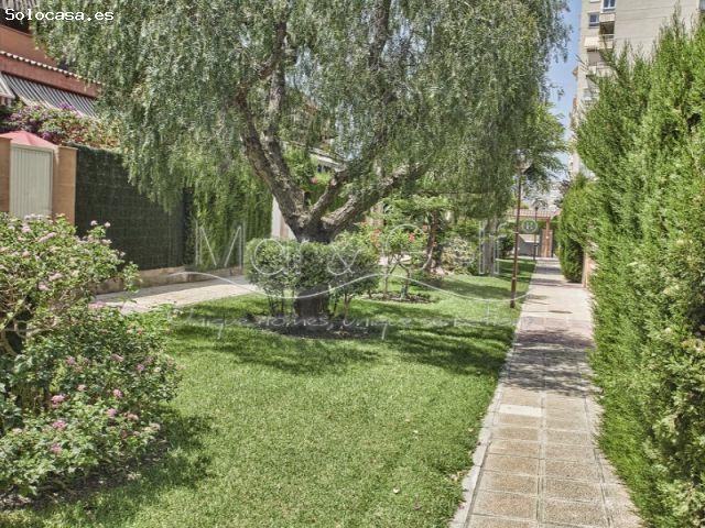Casa en venta en Alicante, la Condomina