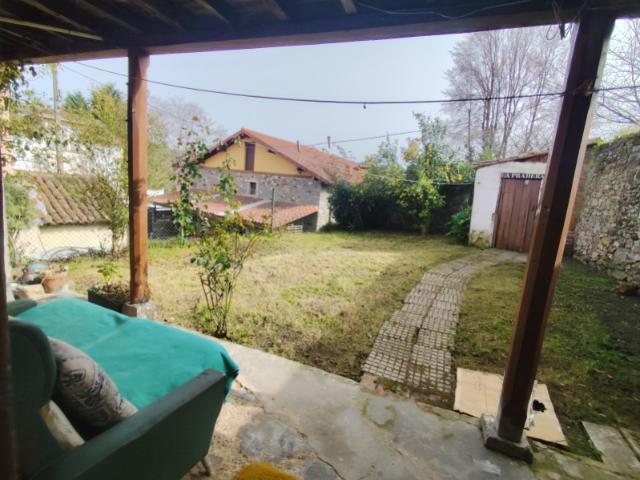 Chalet en venta en Praúa, Pravia