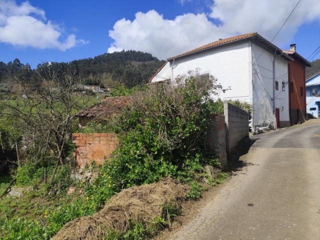 Casa en venta en Praúa, Pravia