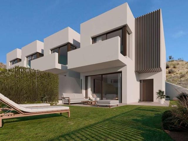 Villa en venta en Rincón De La Victoria, Las Zorreras