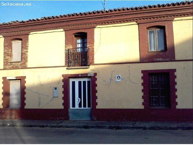 Casa en venta en Sahagún, Castilla y León