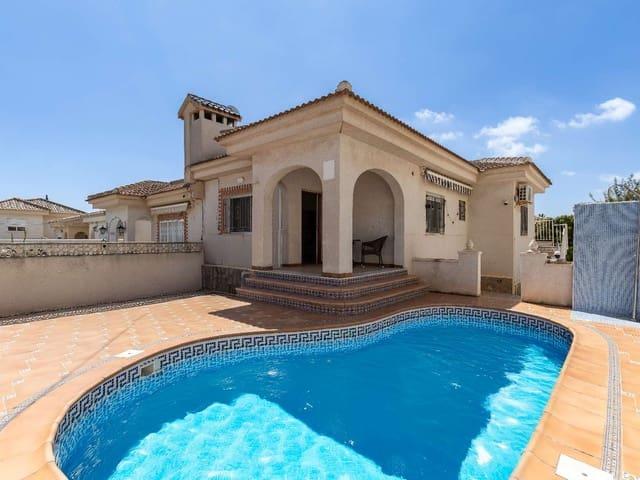 Villa en venta en San Miguel De Salinas