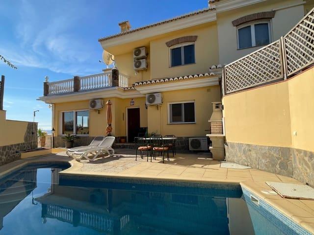 Chalet en venta en Torrox Park, La Axarquía