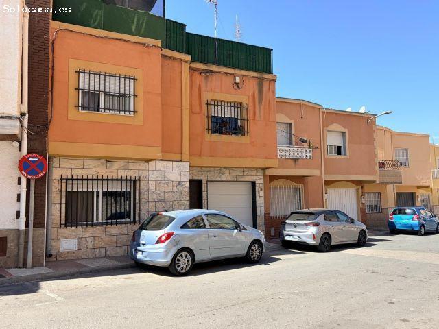 Casa en venta en Los Depósitos, Roquetas De Mar