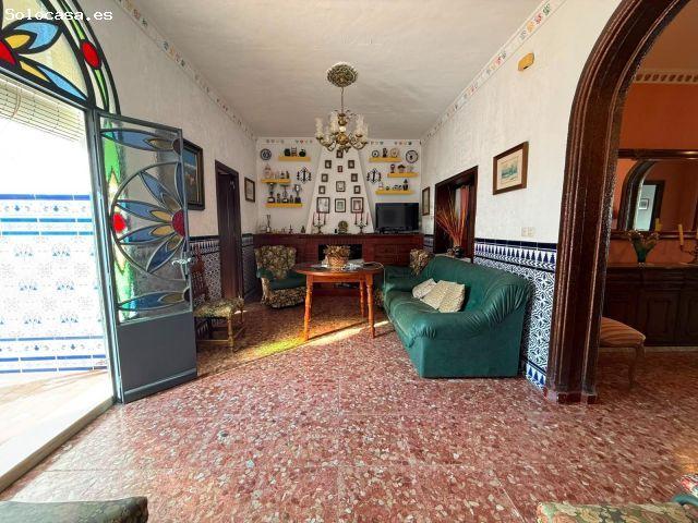 Casa en venta en Villamanrique De La Condesa, Andalucía