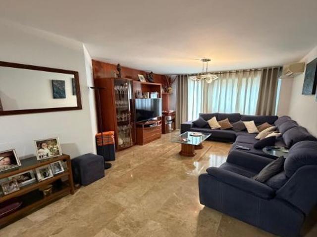 Casa en venta en Distrito 3, Albacete