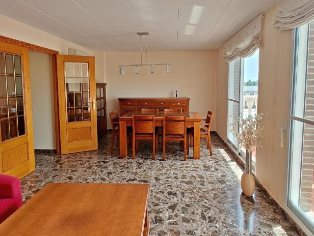 Casa en venta en La Hoya de Buñol, Valencia