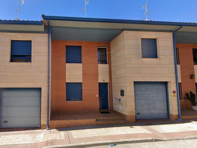 Casa en venta en Íscar