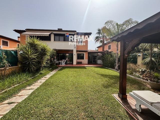 Casa en venta en Villafranquesa, l'Alacantí