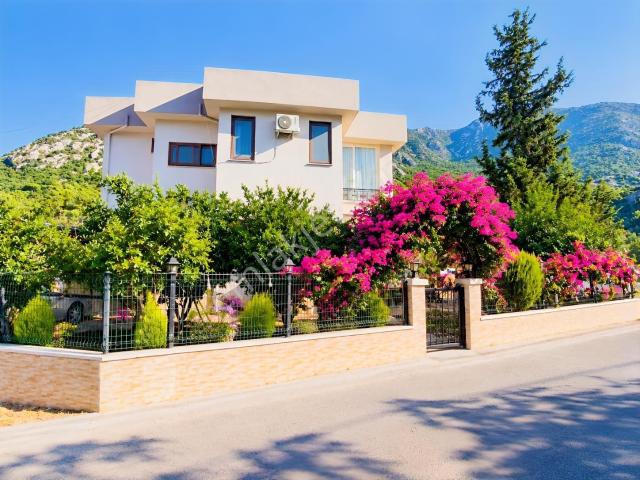 Kumluca, Antalya içerisinde satılık Villa