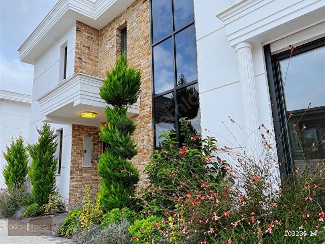 Tuzla, İstanbul içerisinde satılık Villa
